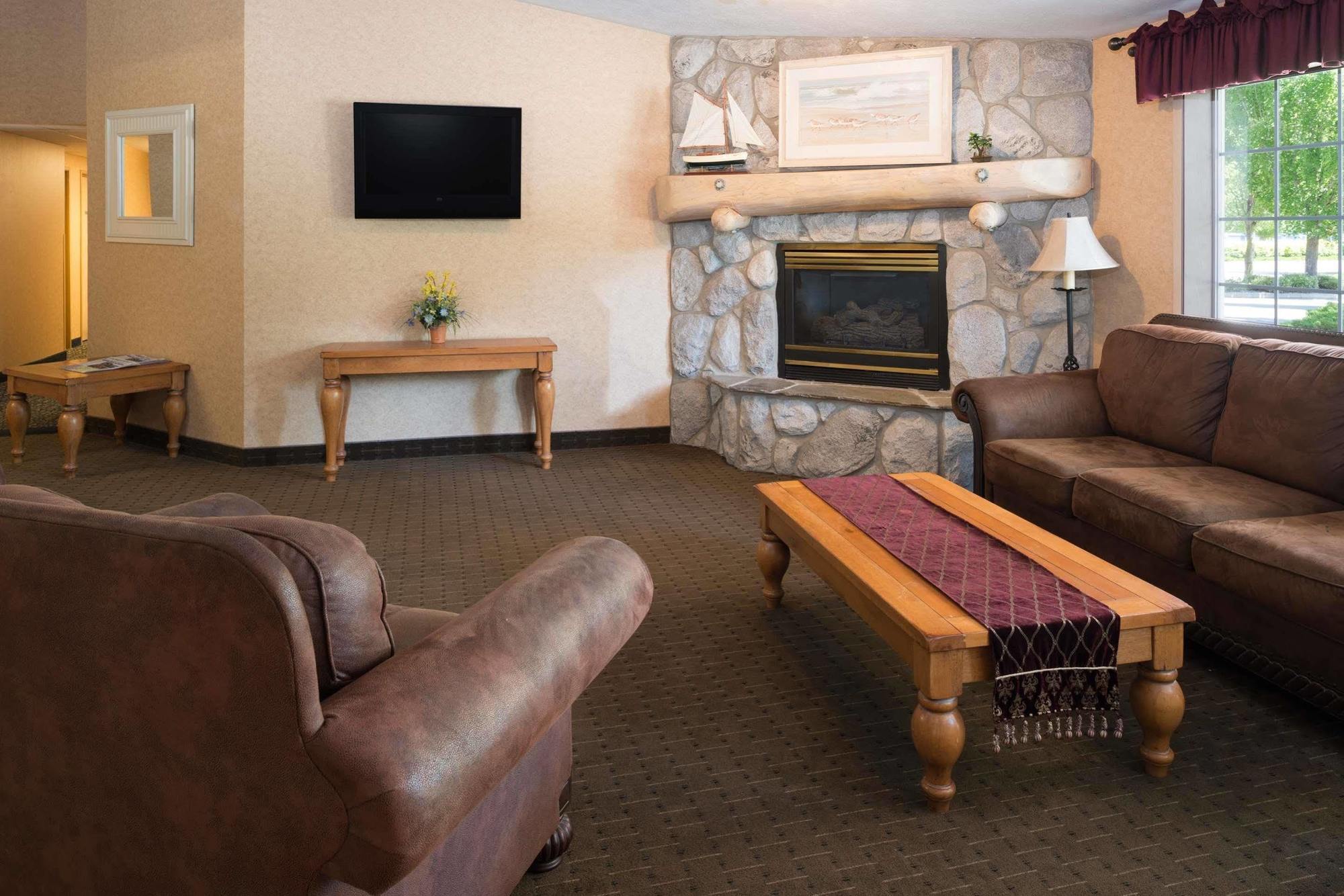Baymont By Wyndham Coeur D Alene Hotel Coeur d'Alene Exterior photo